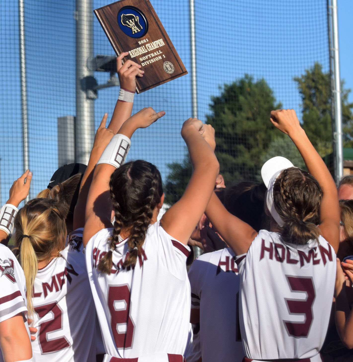 Holmen regional title